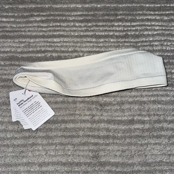 lululemon athletica White Accessory lululemon athletica | Bags | Lululemon Bright  main image 4